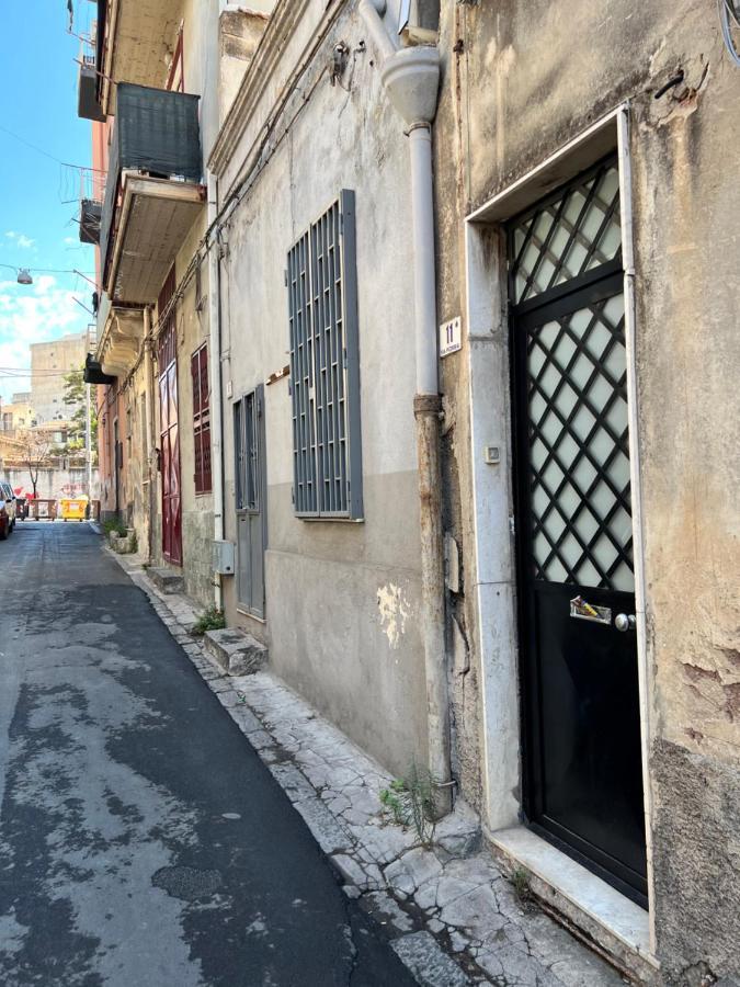 Zinbi'S House Apartman Catania-Fontanarossai nemzetközi repülőtér Kültér fotó