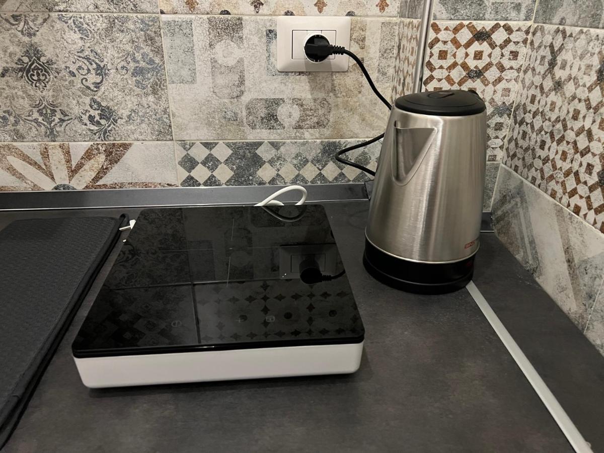 Zinbi'S House Apartman Catania-Fontanarossai nemzetközi repülőtér Kültér fotó